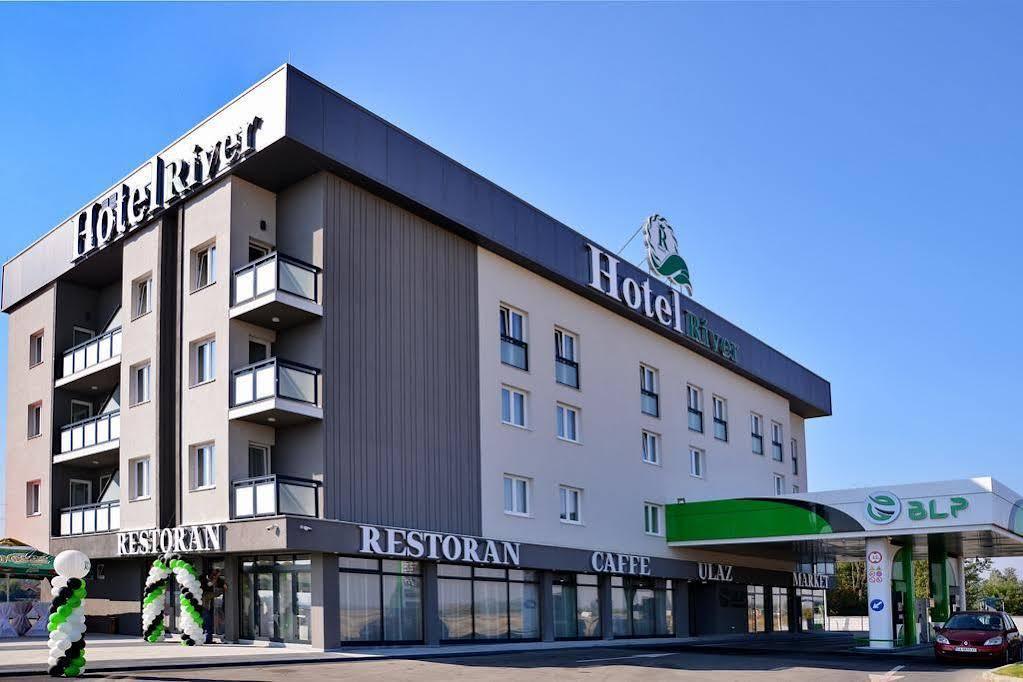 Hotel River บิเยลยินา ภายนอก รูปภาพ